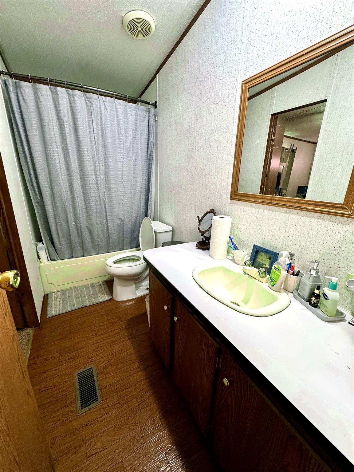 2303 Webberwood Dr Property Photo 17