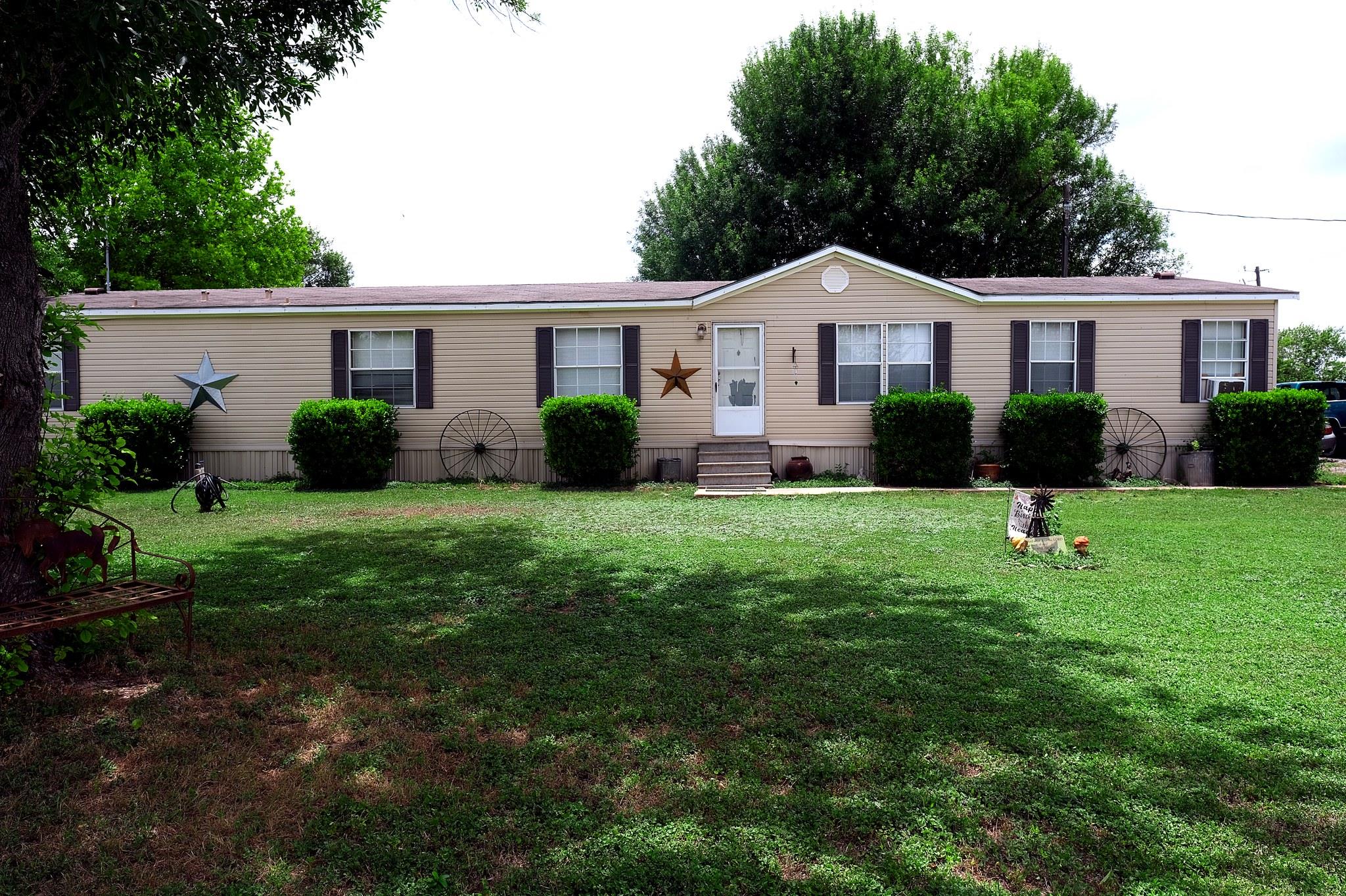 2303 Webberwood Dr Property Photo 28