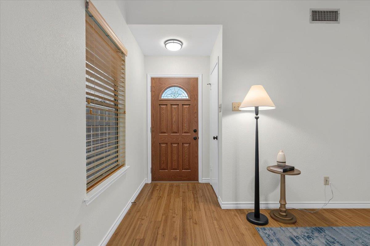 12914 Steeple Chase Dr Property Photo 10