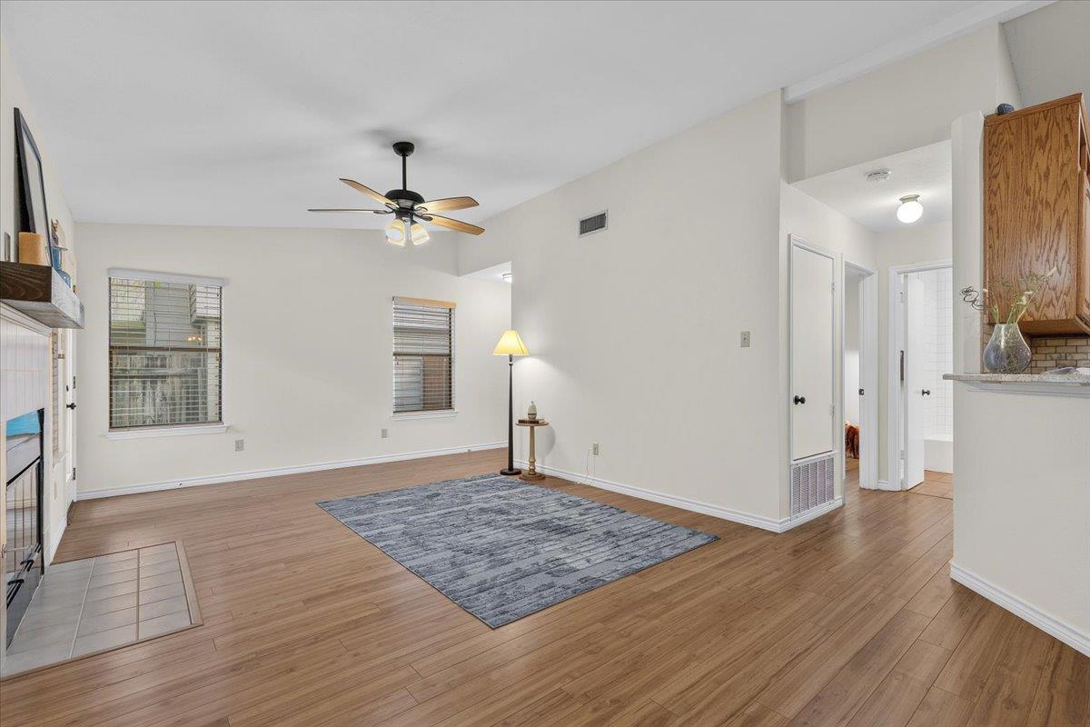 12914 Steeple Chase Dr Property Photo 14