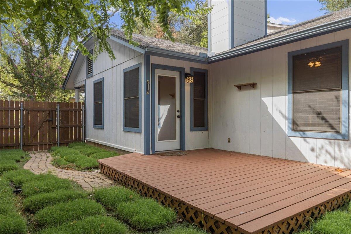12914 Steeple Chase Dr Property Photo 27