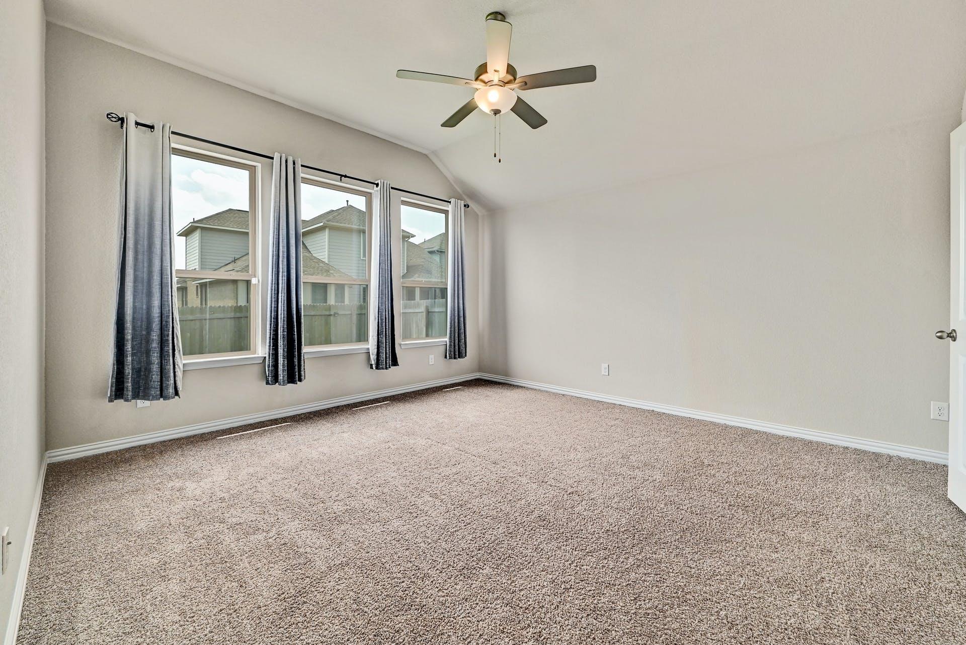 3717 Fieldfare Dr Property Photo 16