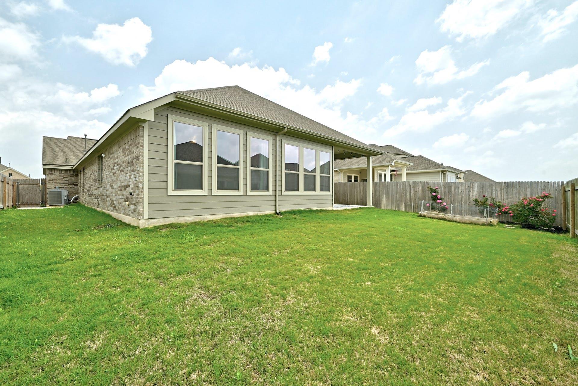 3717 Fieldfare Dr Property Photo 30