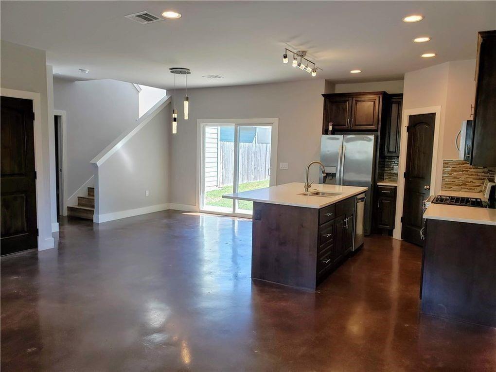 1125 Walton Ln #c Property Photo 3