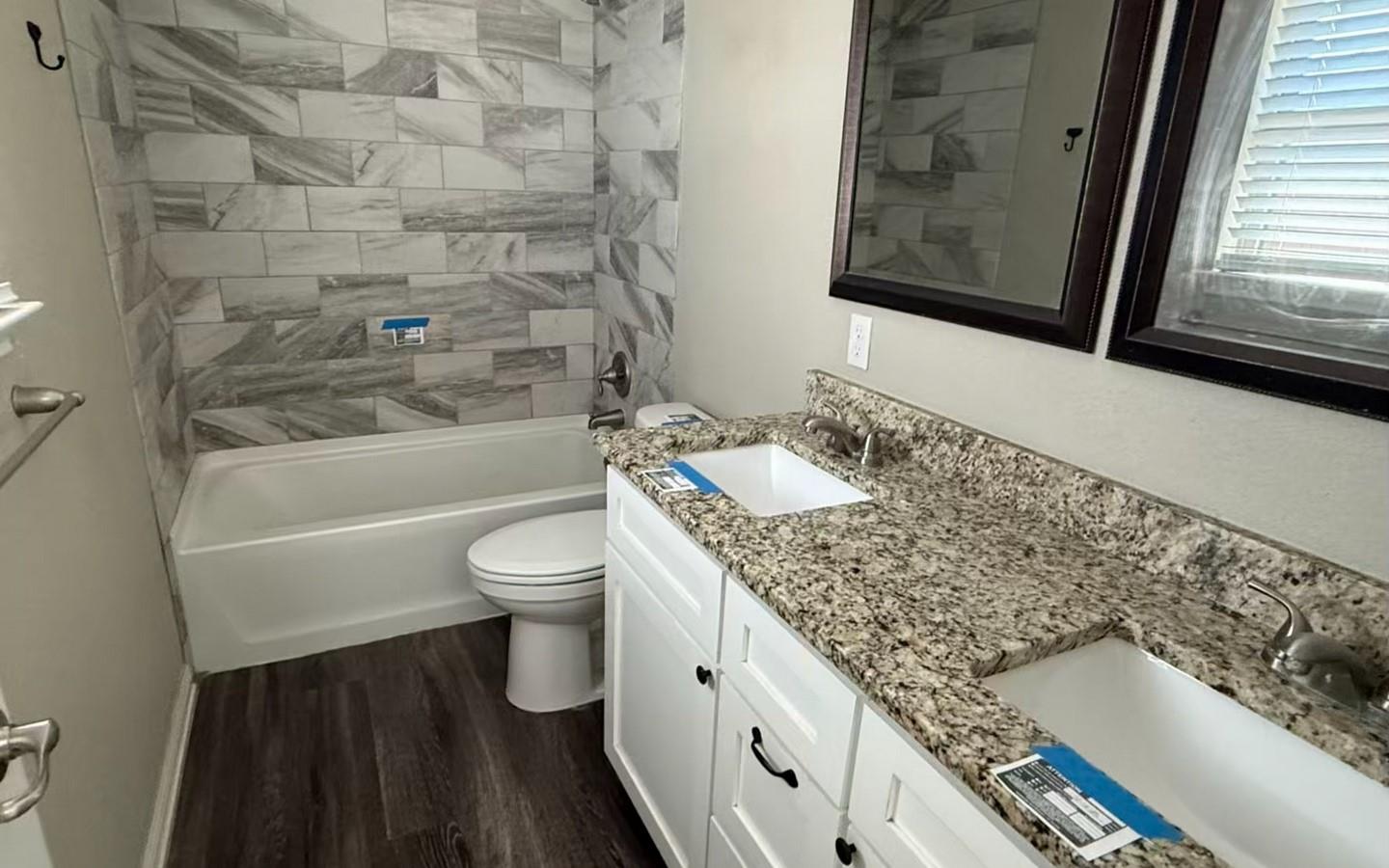 655 Oak Ln Property Photo 11