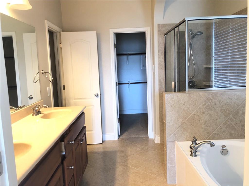 2684 Salorn Way Property Photo 6