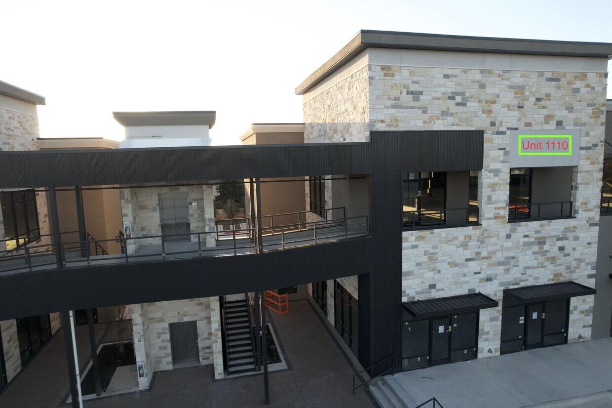15301 Ronald W Reagan Blvd #11220 Property Photo 6
