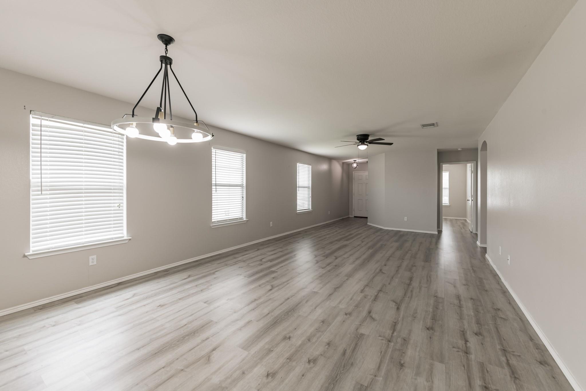 105 Pullman Place Blvd Property Photo 7