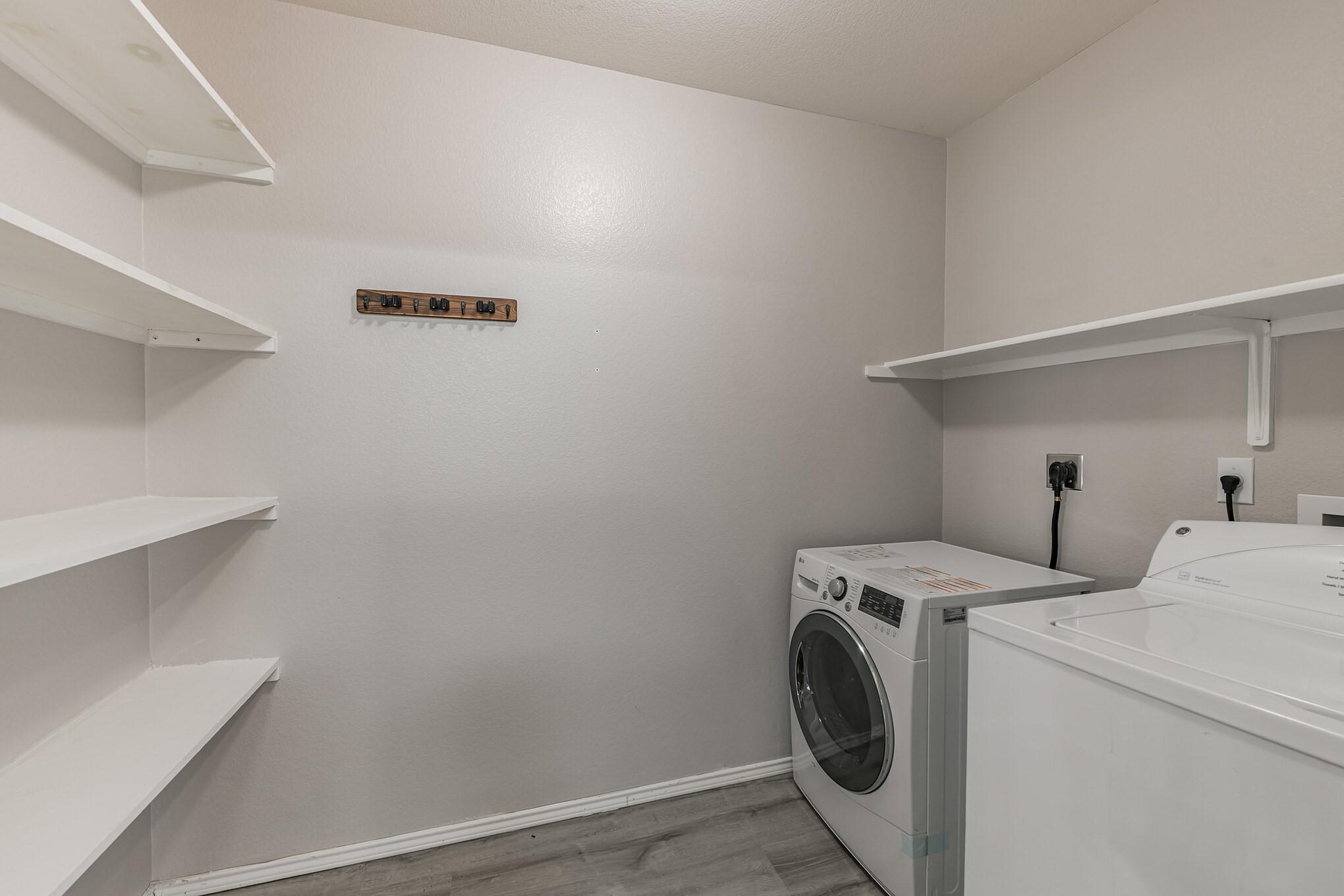 105 Pullman Place Blvd Property Photo 15