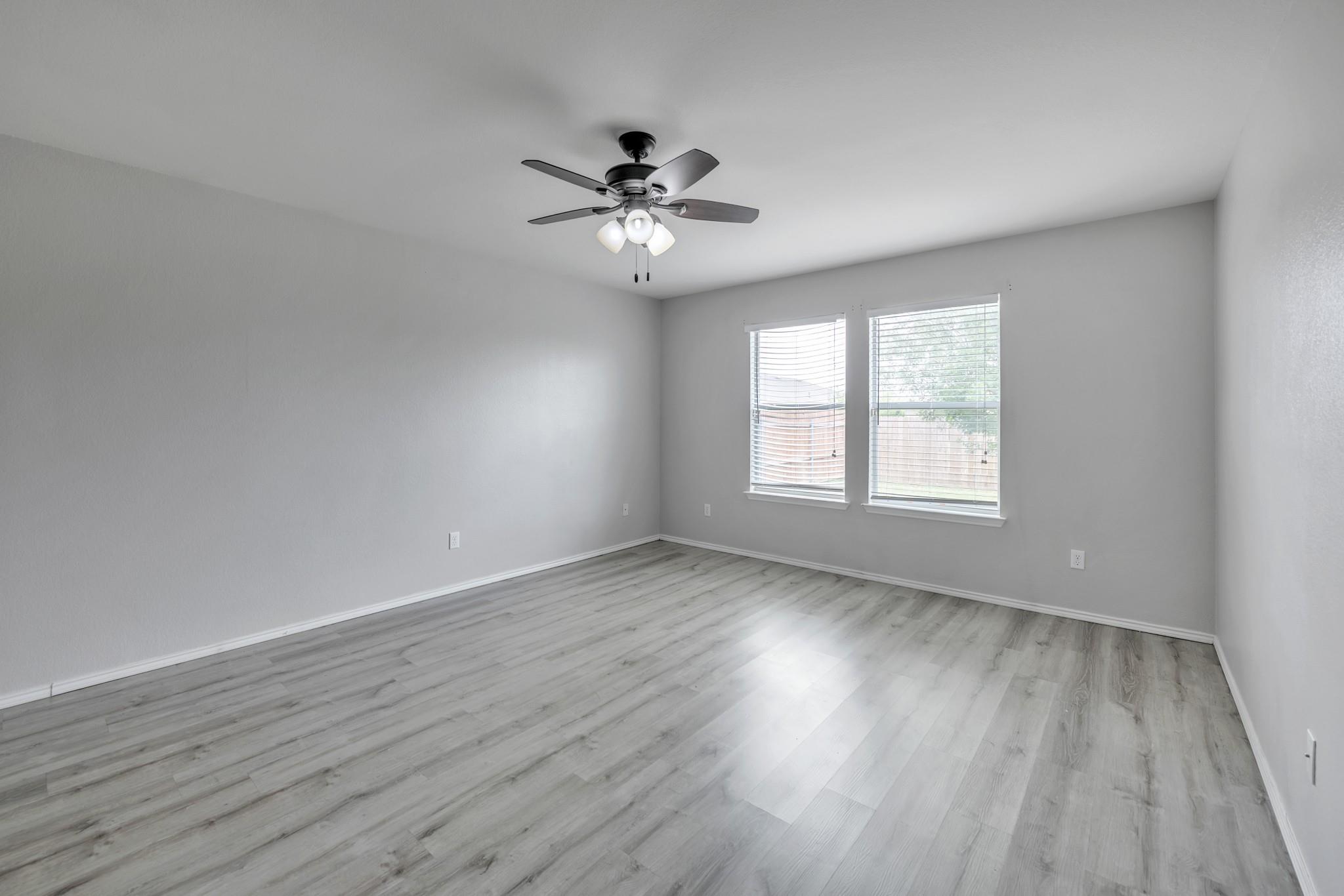 105 Pullman Place Blvd Property Photo 17