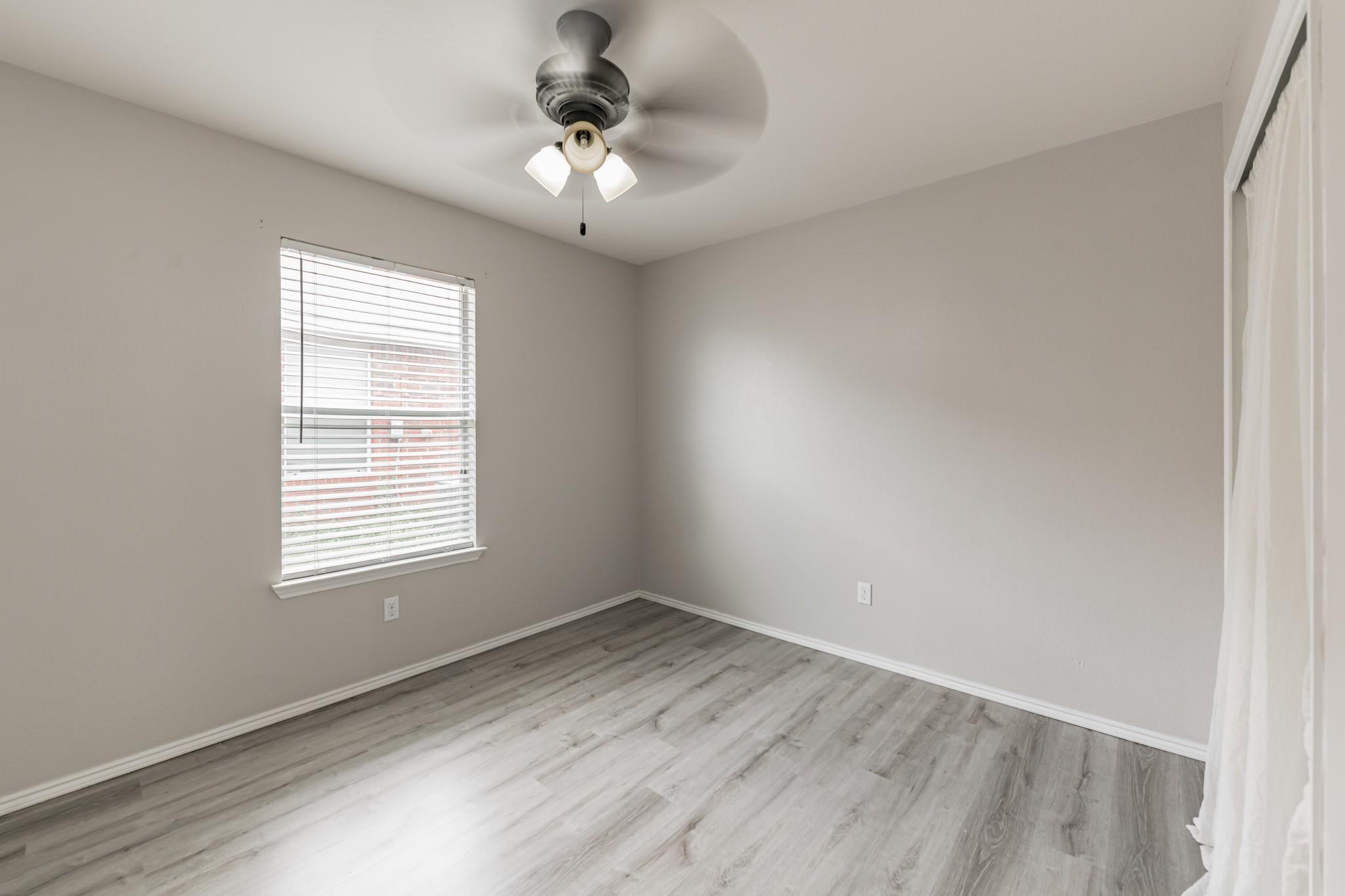 105 Pullman Place Blvd Property Photo 25
