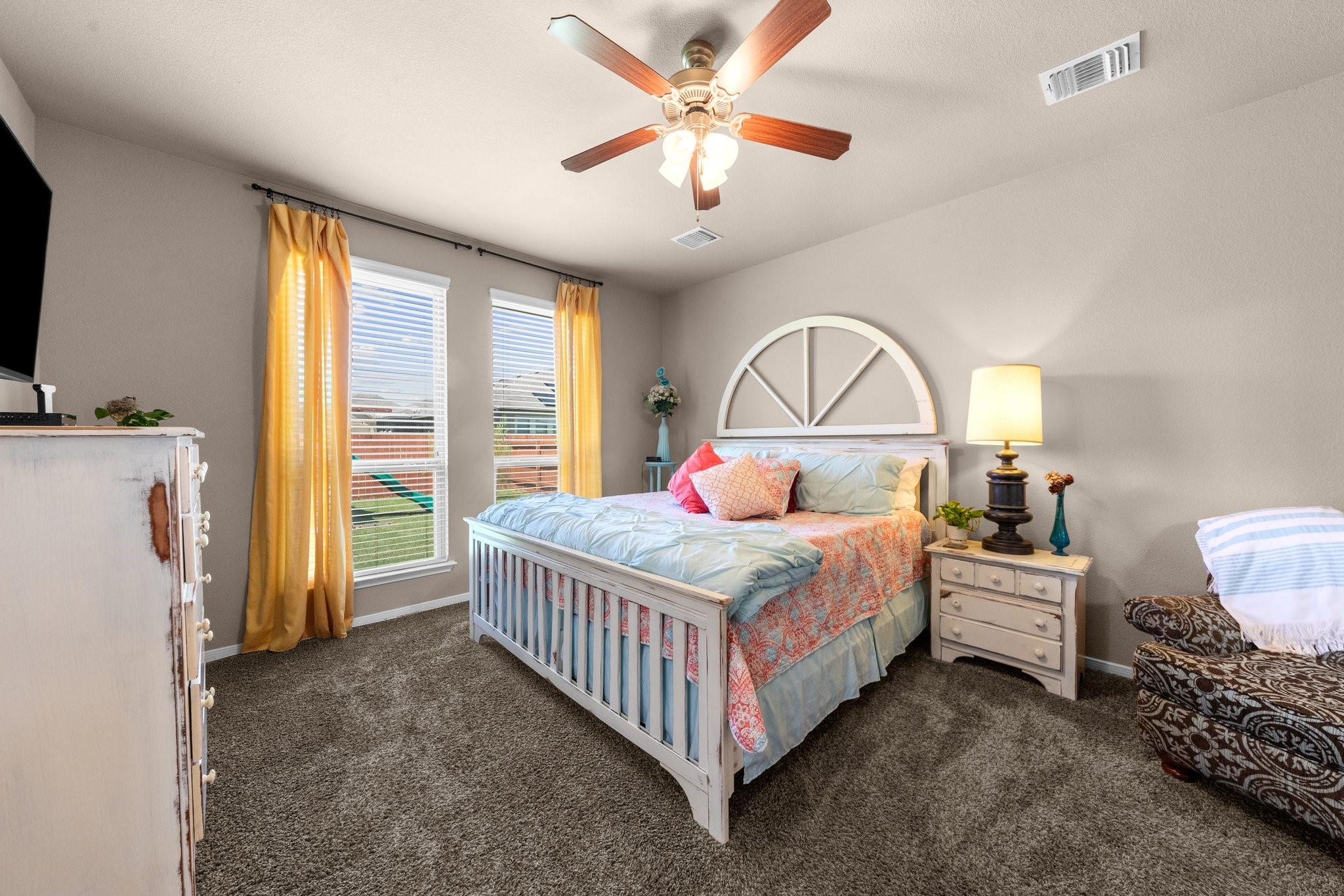 10210 Alamosa Ln Property Photo 16