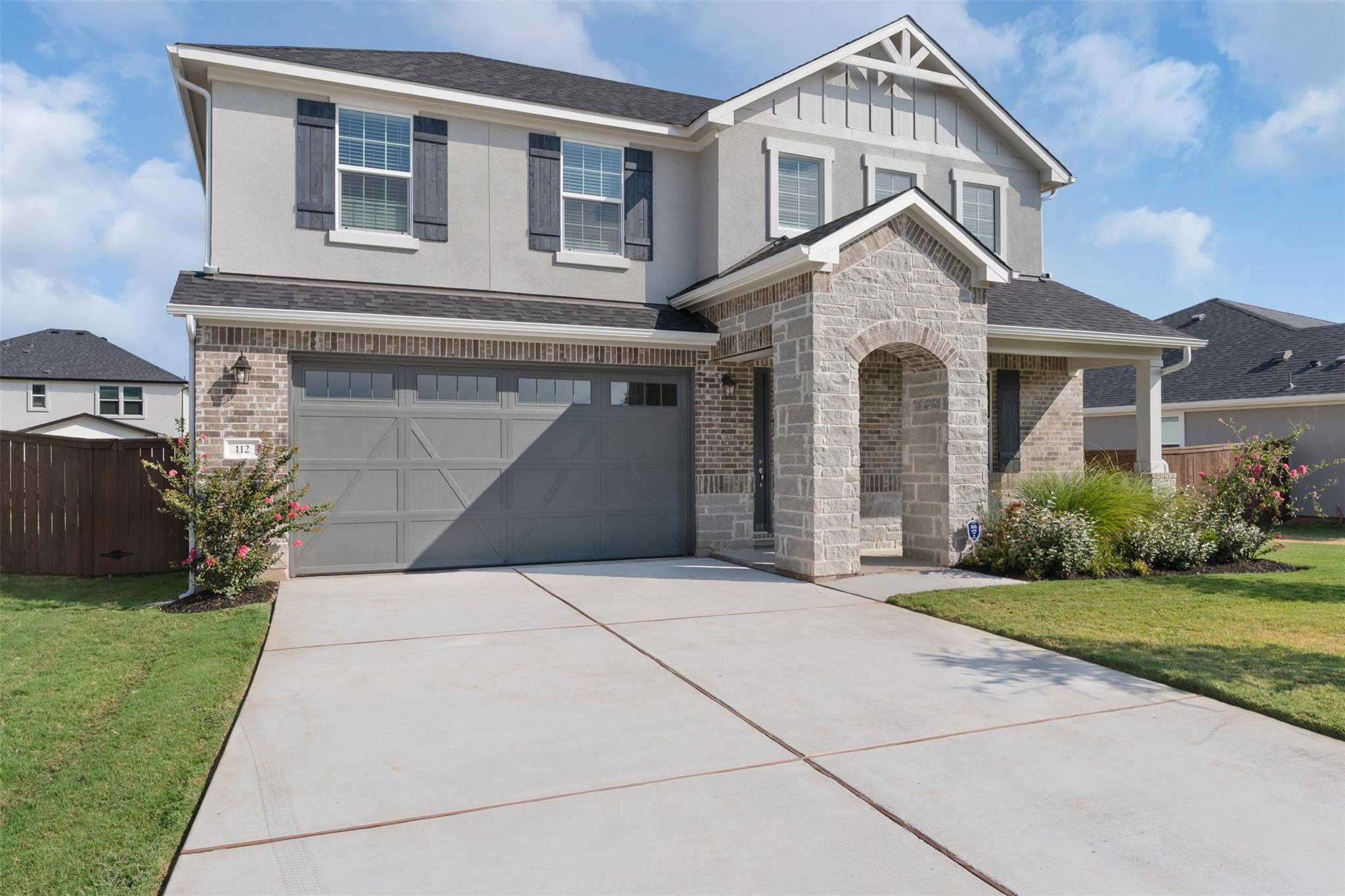 112 Jasmine Ln Property Photo 3