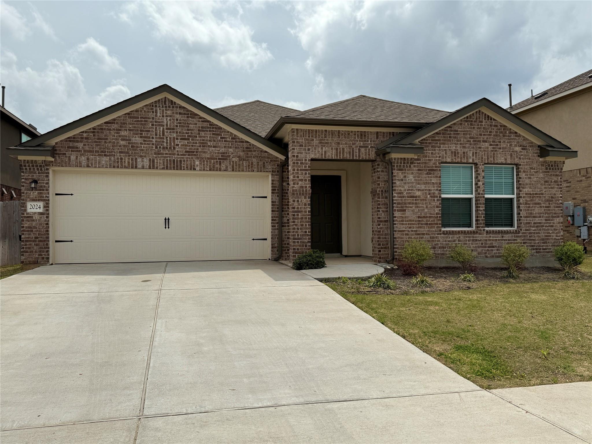 2024 Owasso Dr Property Photo