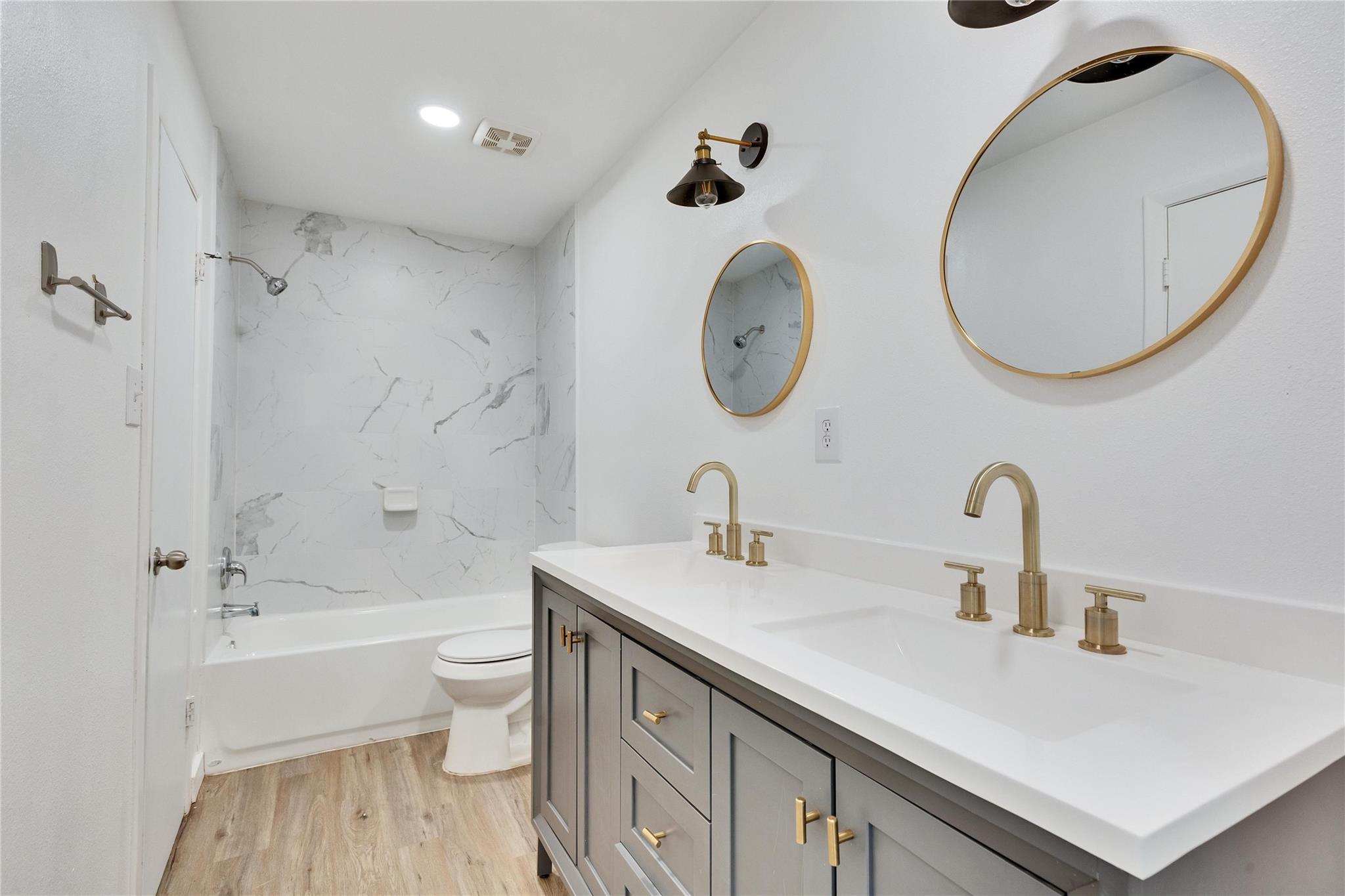 6910 Lovely Ln Property Photo 13