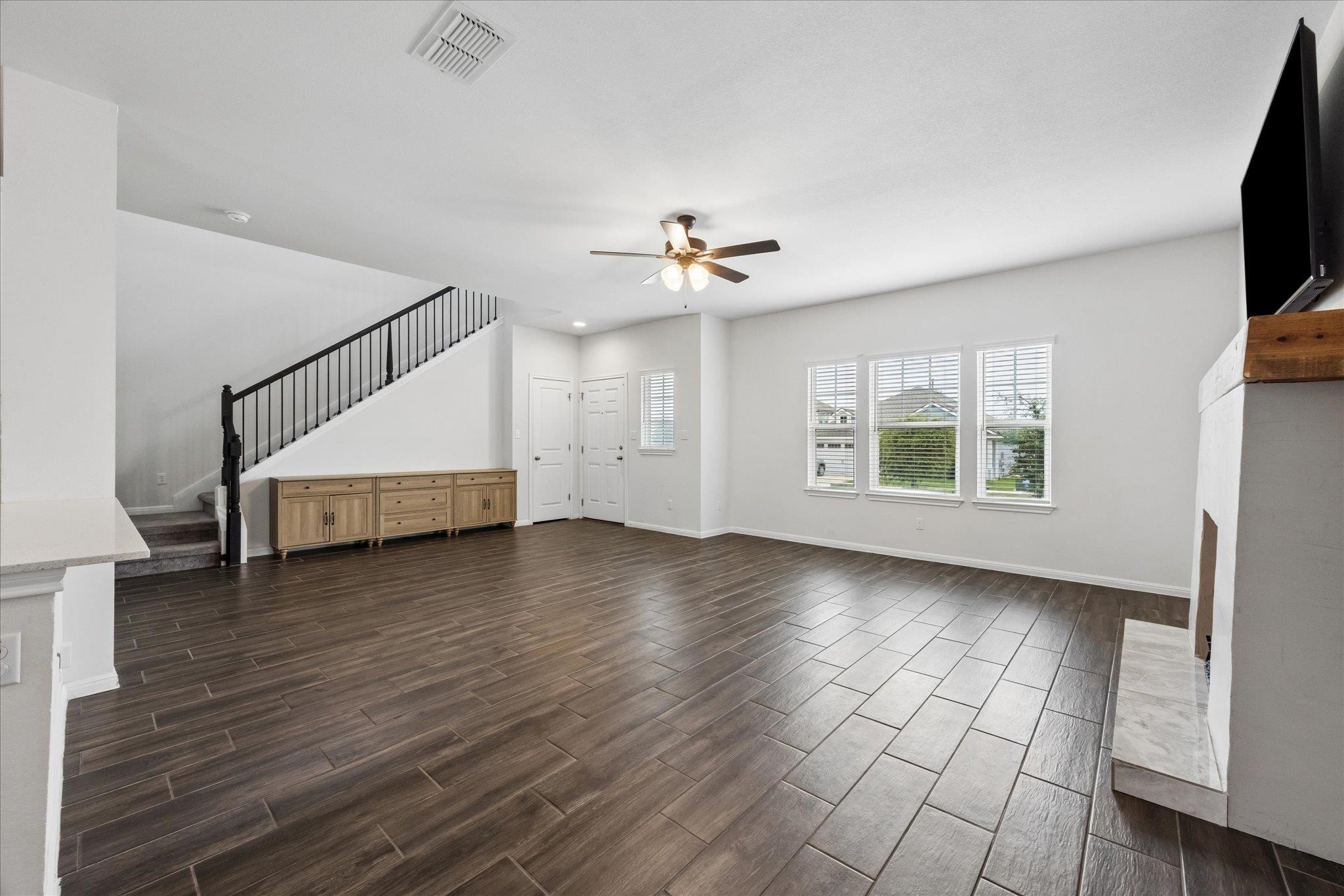 145 Horsemint Way Property Photo 3