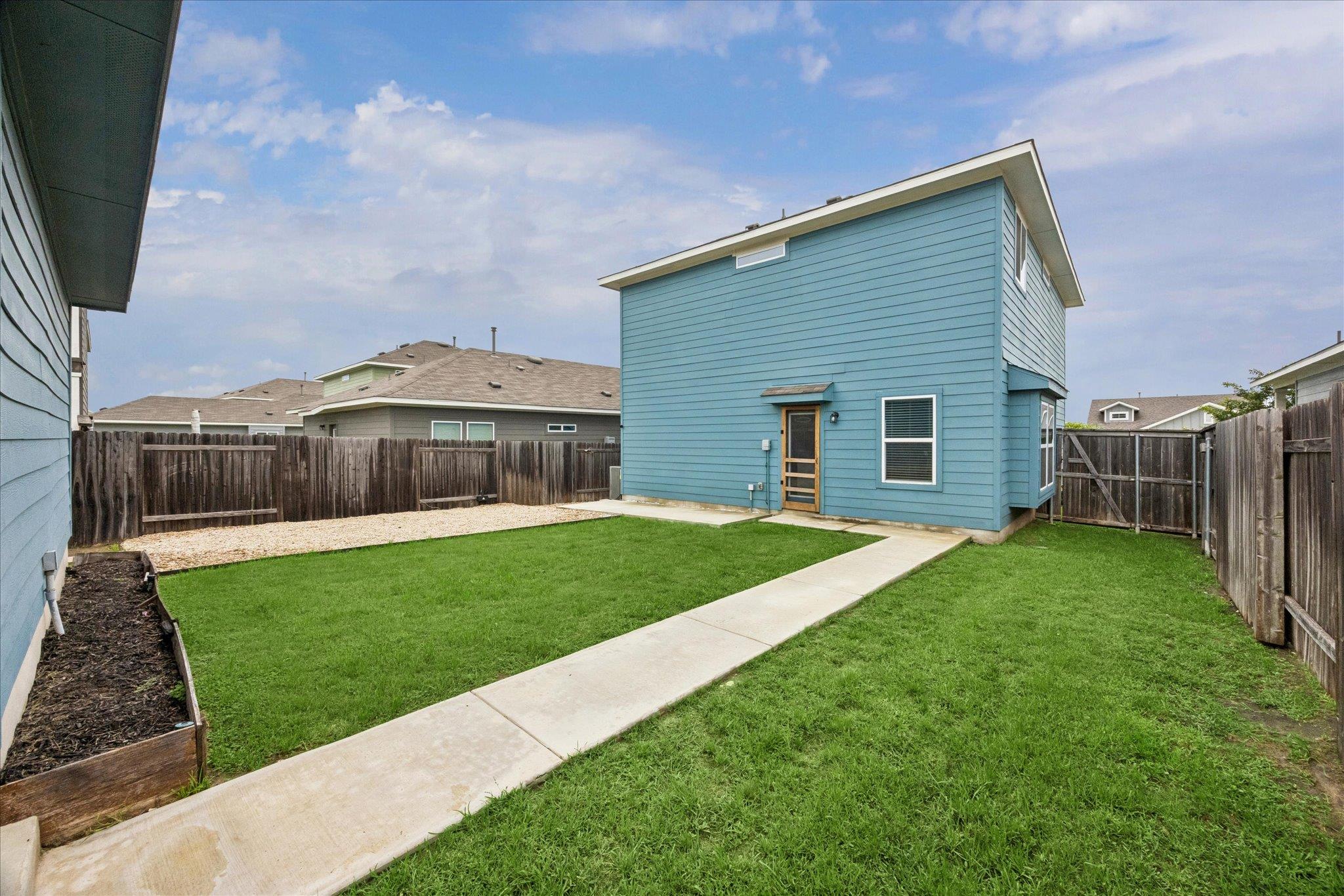 145 Horsemint Way Property Photo 10