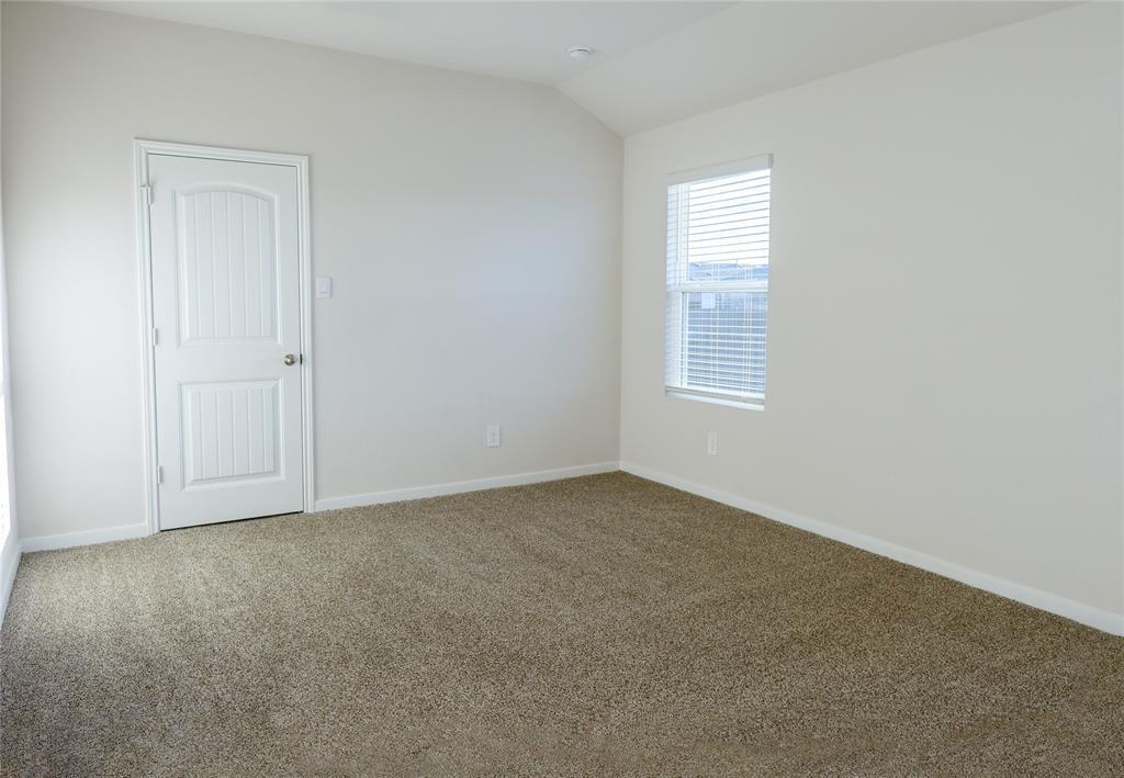 401 Abbey Ln Property Photo 9