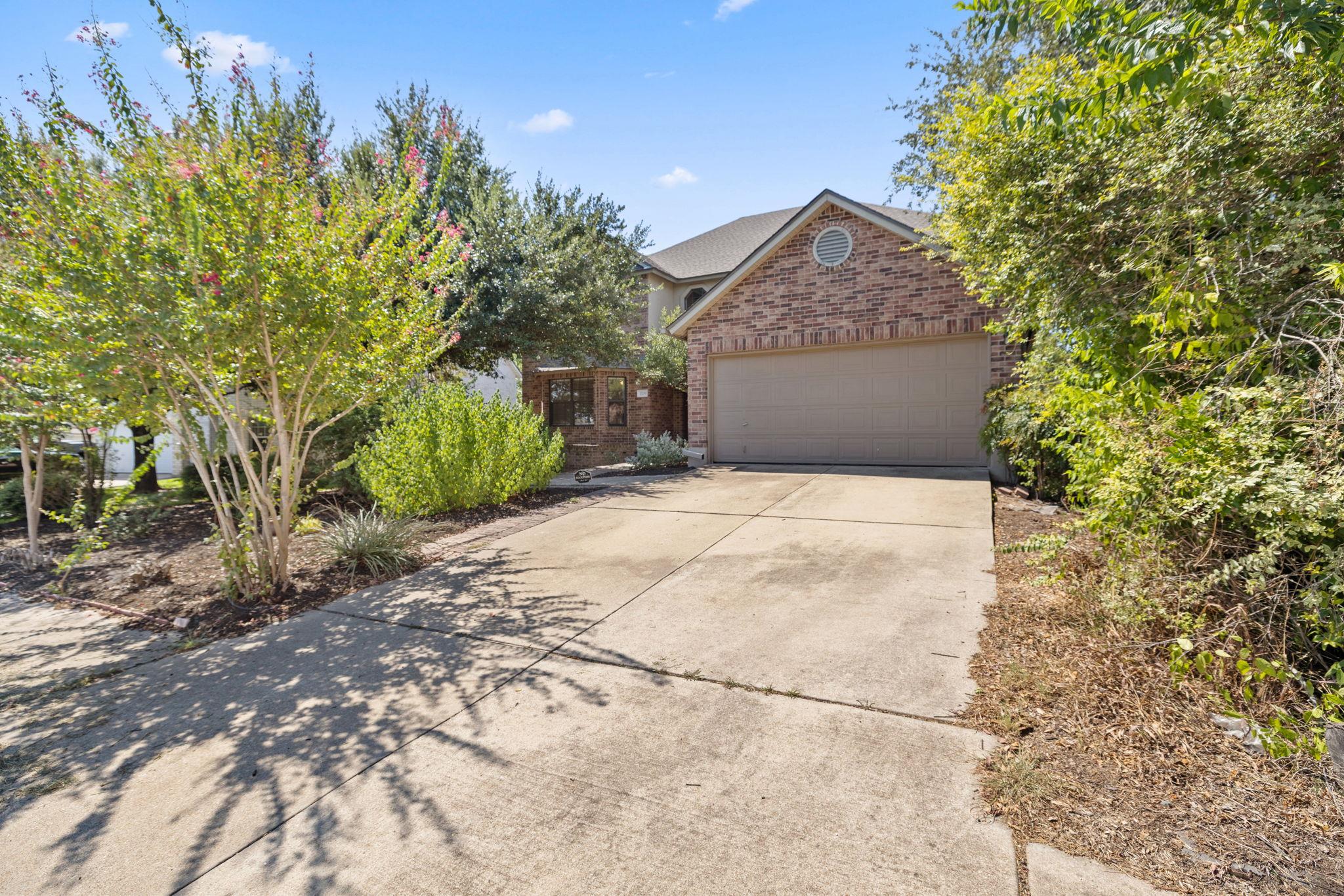1209 Faber Dr Property Photo 3