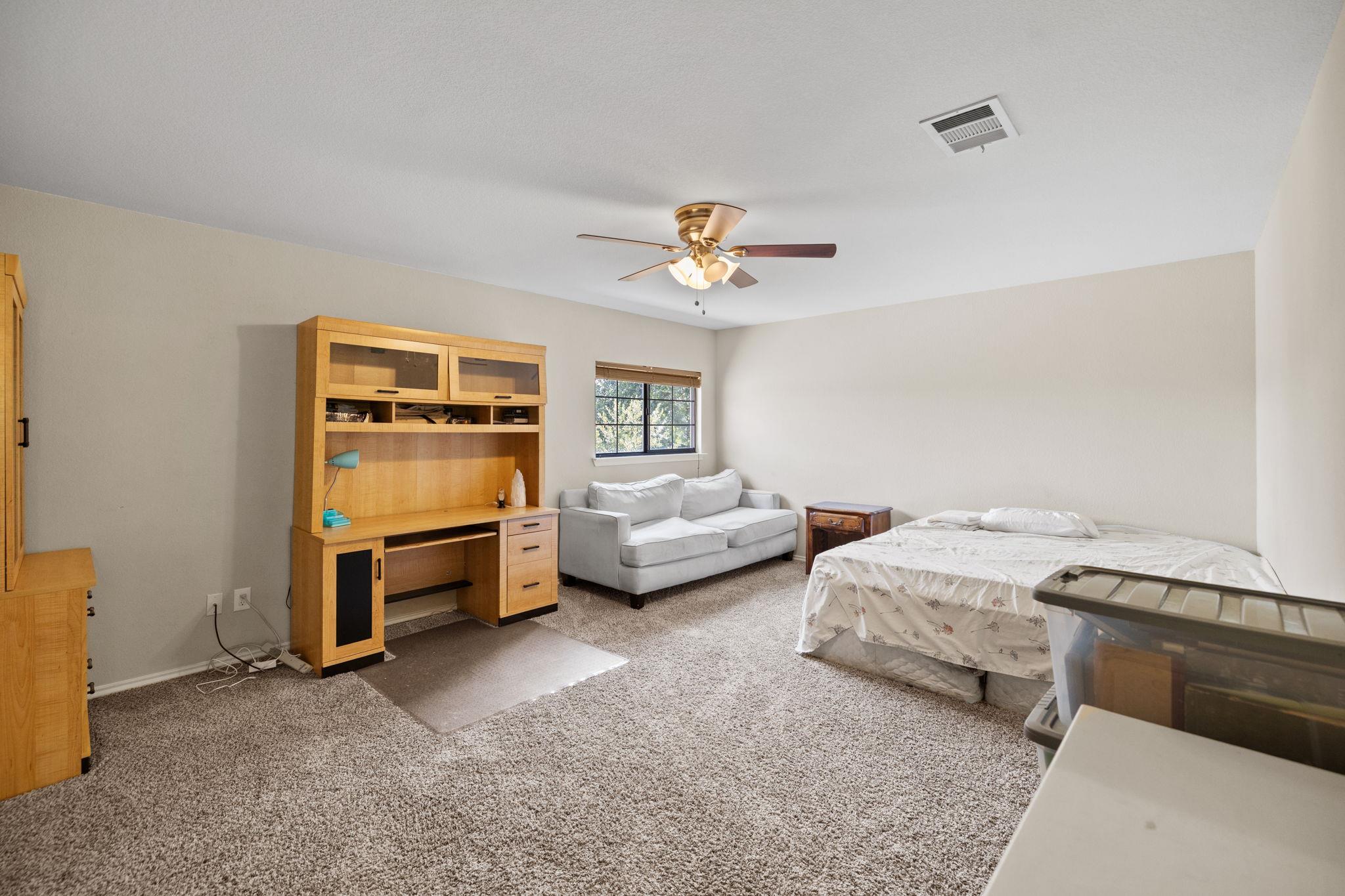 1209 Faber Dr Property Photo 17