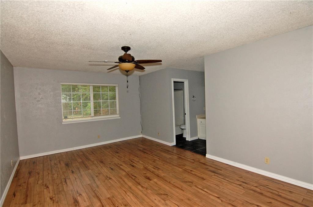 10215 Missel Thrush Dr Property Photo 12