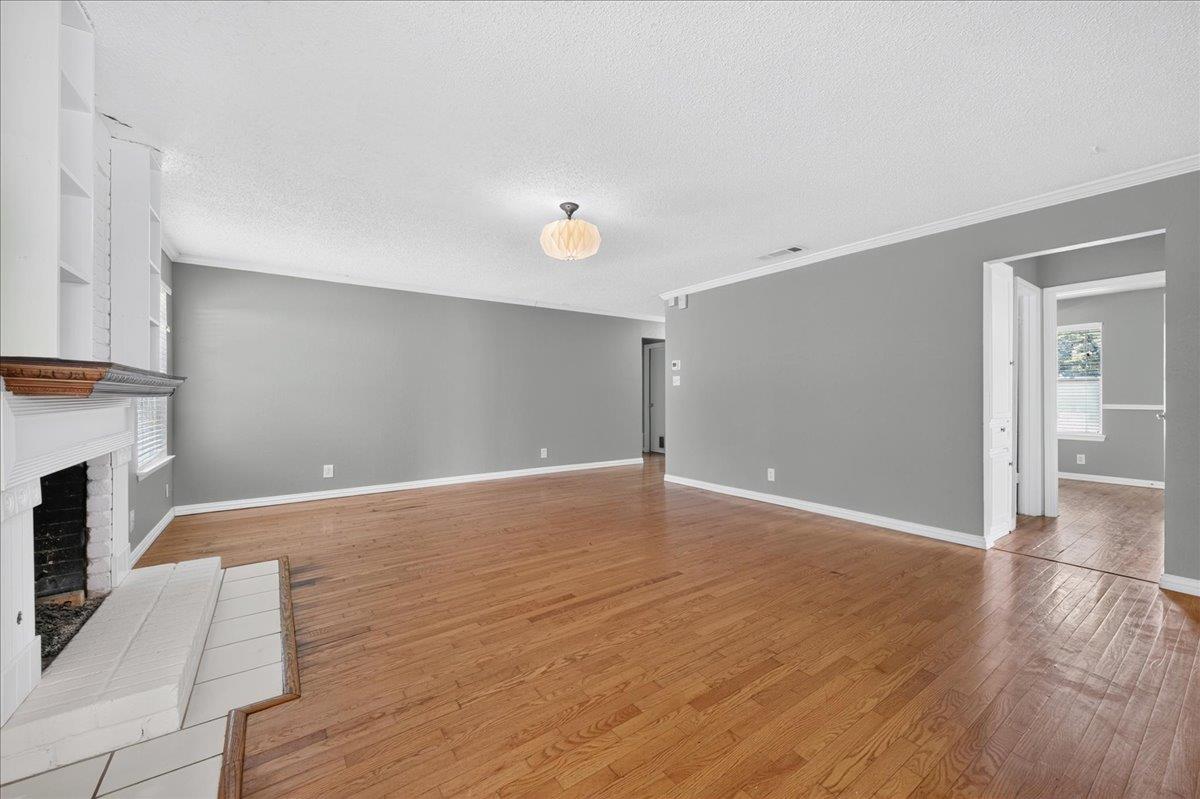 10215 Missel Thrush Dr Property Photo 15