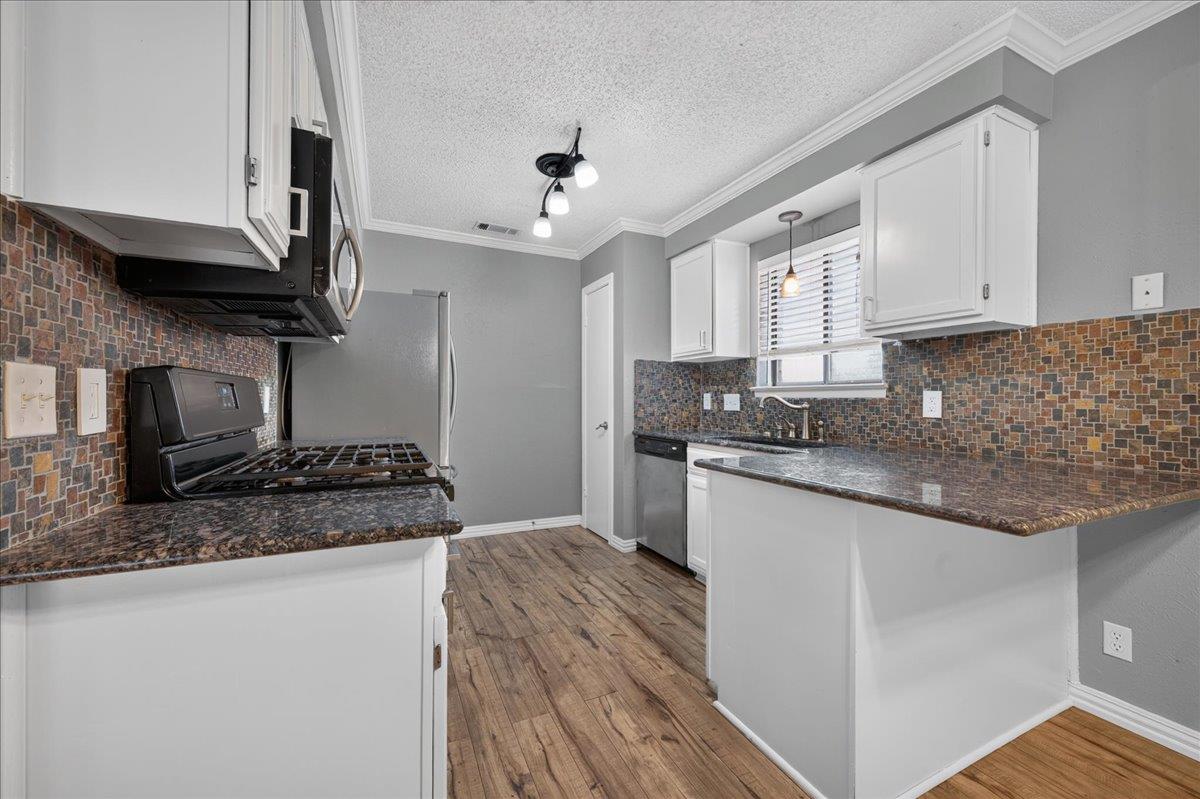 10215 Missel Thrush Dr Property Photo 18
