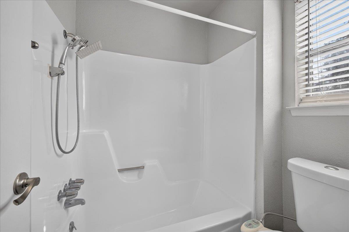 10215 Missel Thrush Dr Property Photo 25