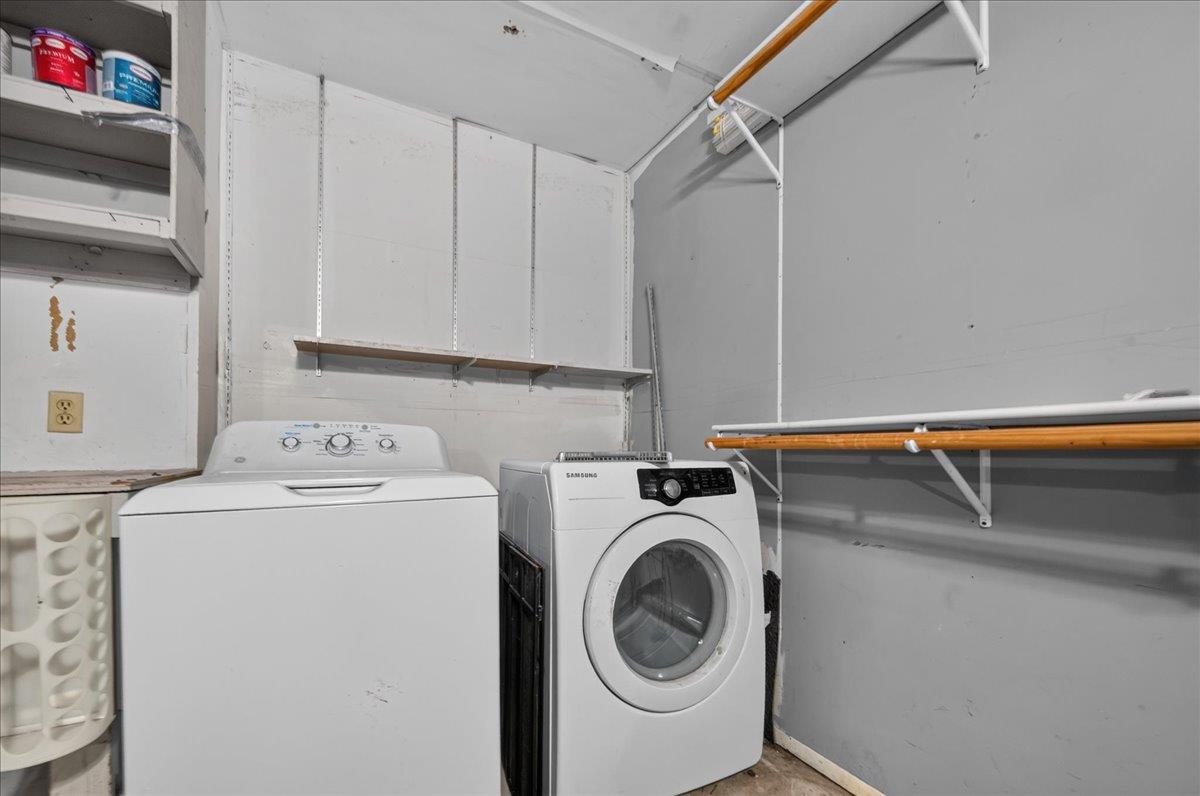 10215 Missel Thrush Dr Property Photo 31