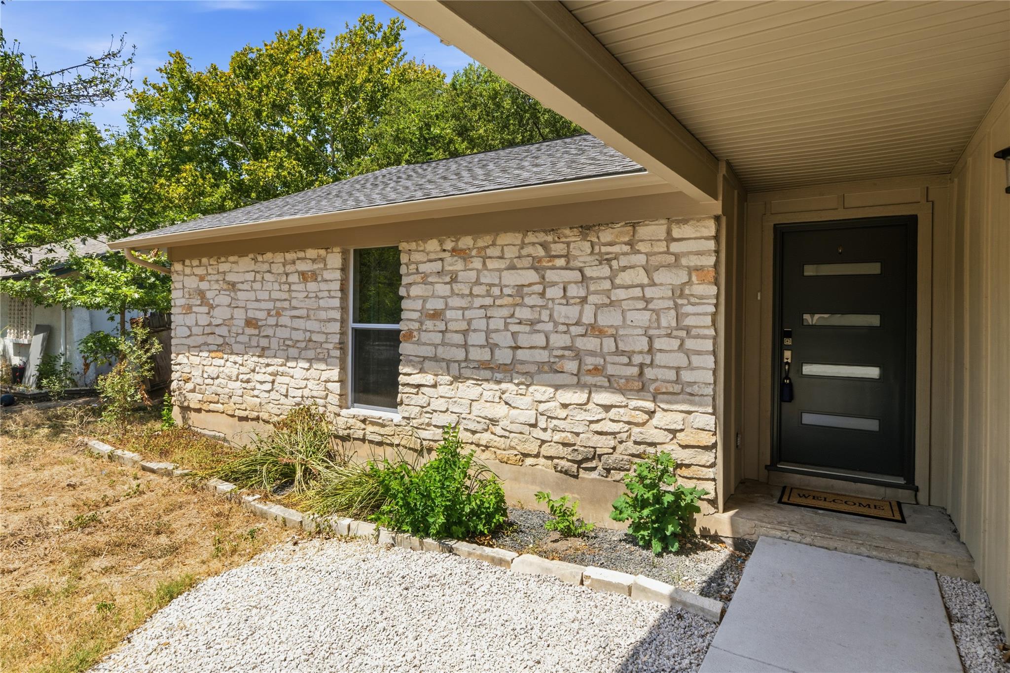 9304 Hunters Trce Property Photo 1