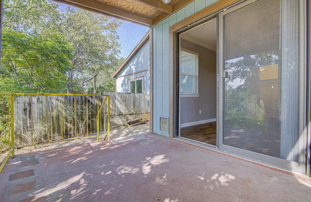 1807 Briar Hill Dr #a Property Photo 24