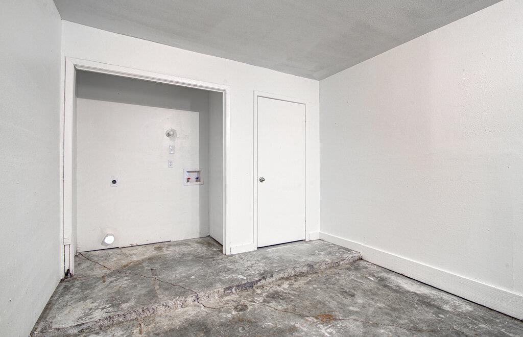 1807 Briar Hill Dr #a Property Photo 29