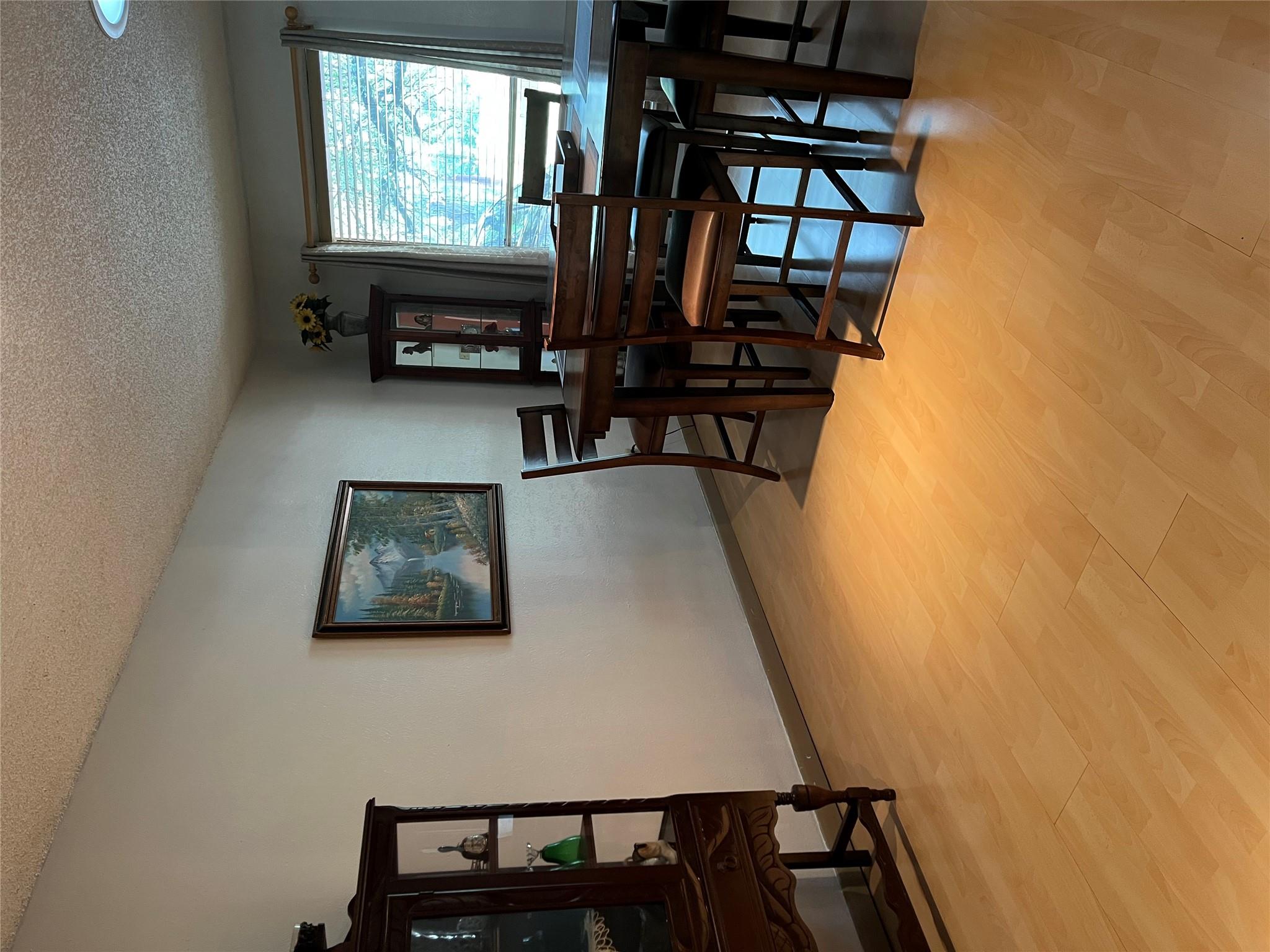 8604 Furness Dr Property Photo 17