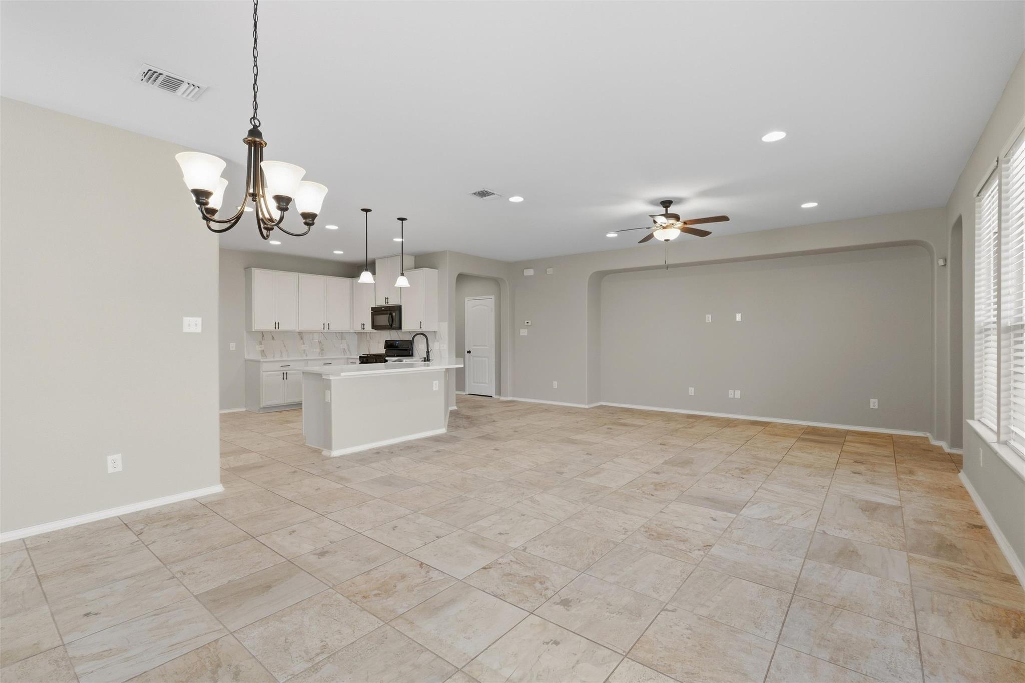 5848 Sardinia Dr Property Photo 7