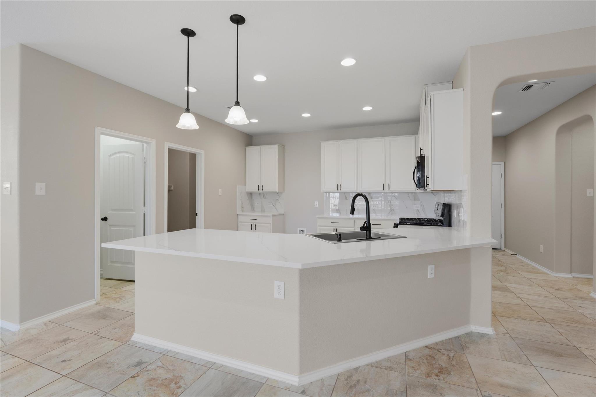 5848 Sardinia Dr Property Photo 10