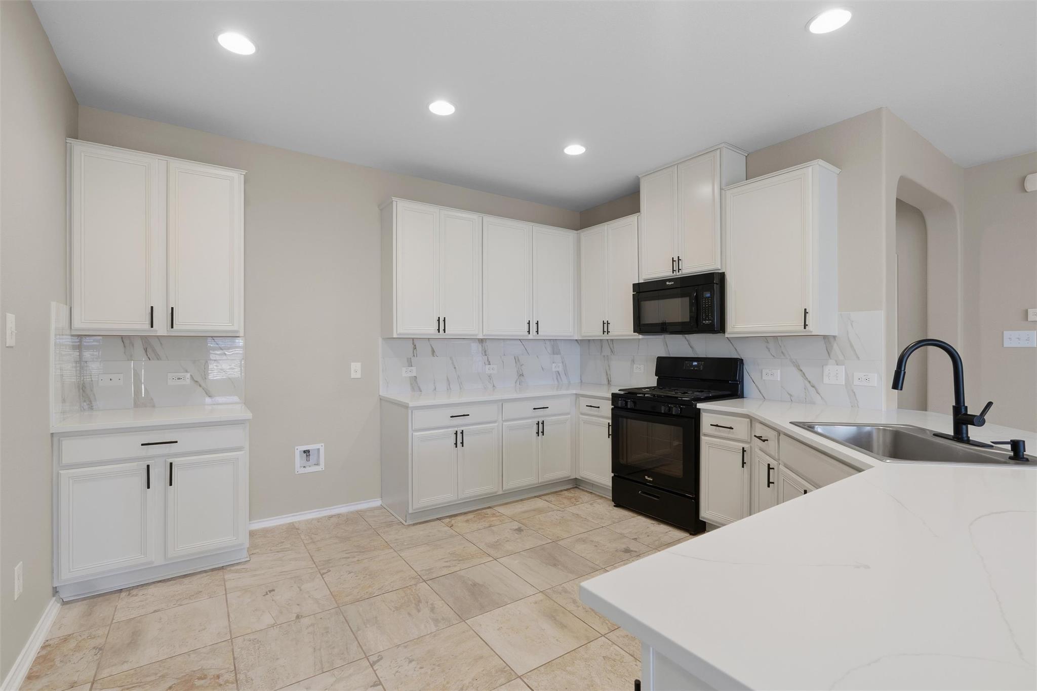 5848 Sardinia Dr Property Photo 11