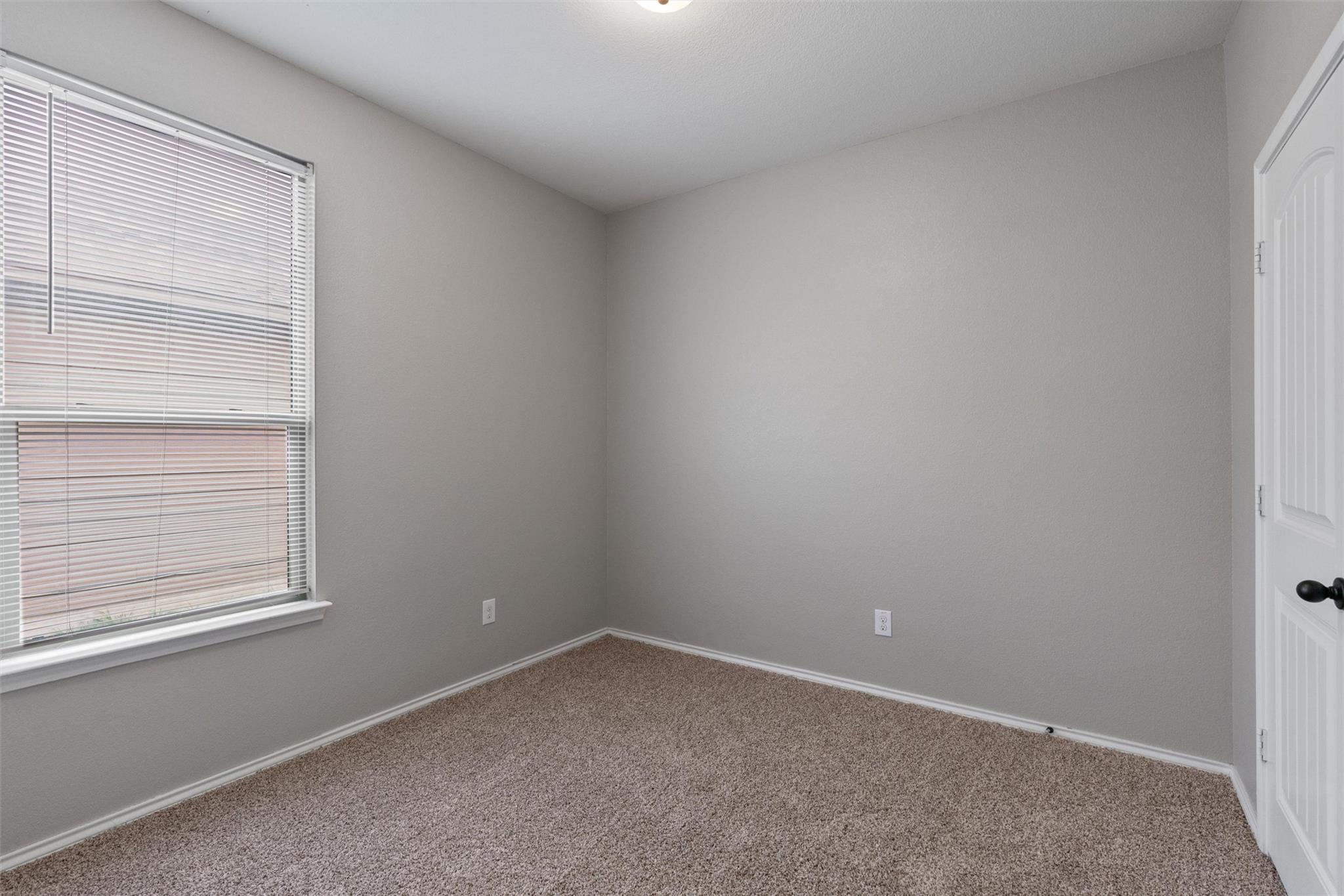 5848 Sardinia Dr Property Photo 23