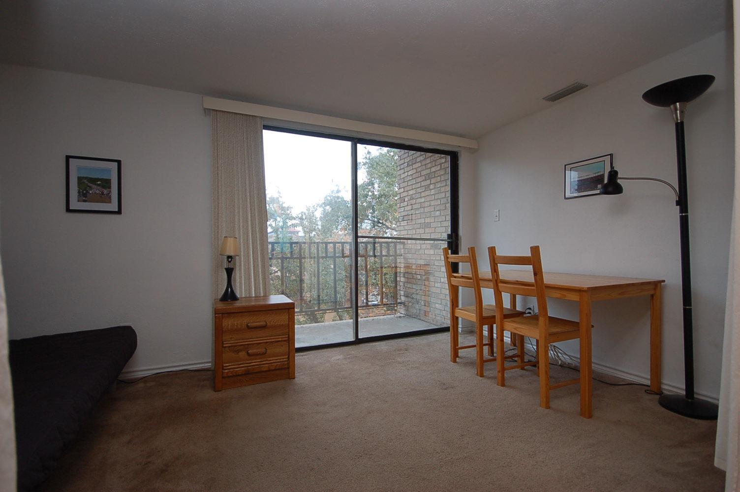 1908 San Antonio St #312 Property Photo 3