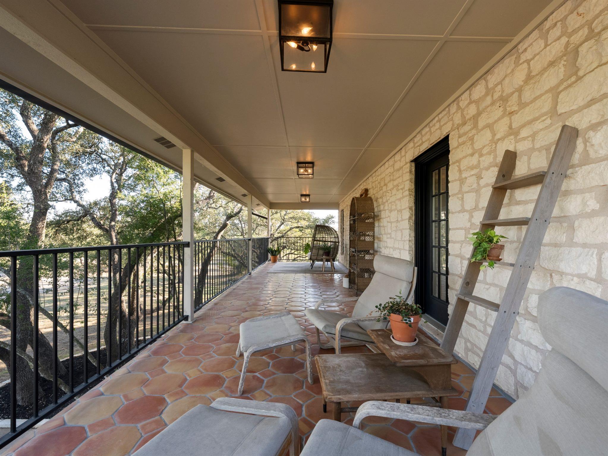 22 Tall Oaks Trl Property Photo 21