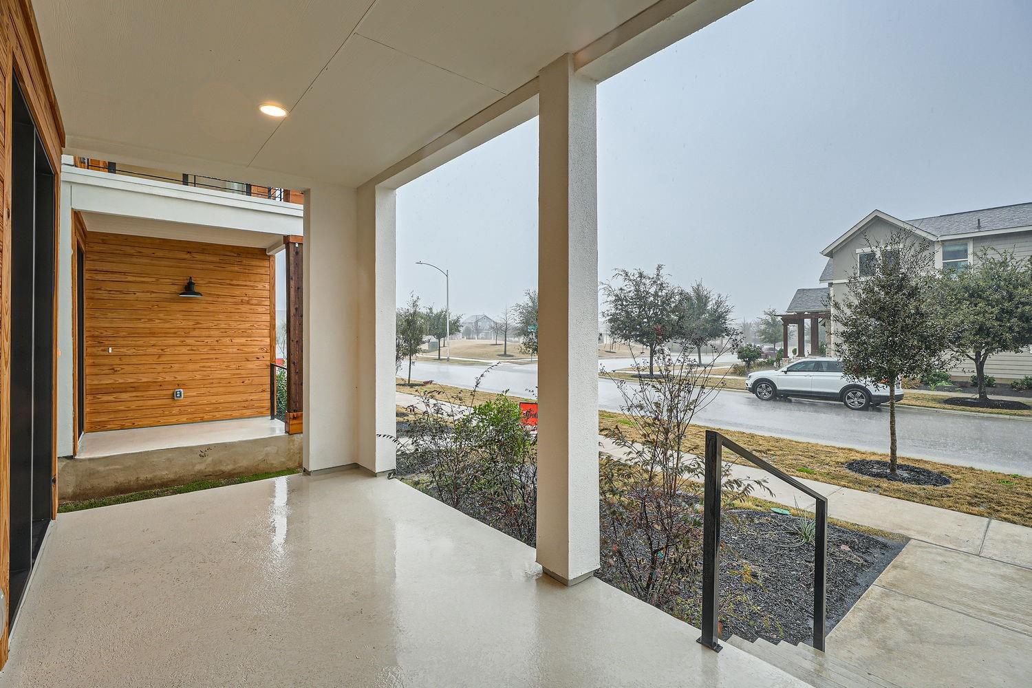 9029 Cattle Baron Path Property Photo 4