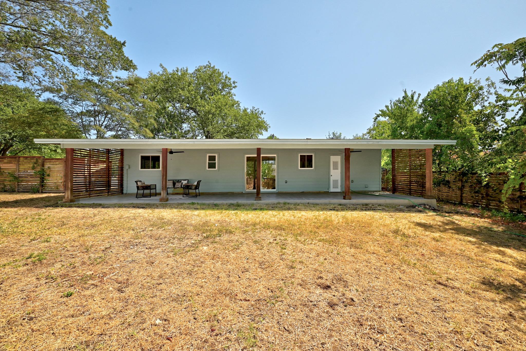 905 Emerald Wood Dr Property Photo 33