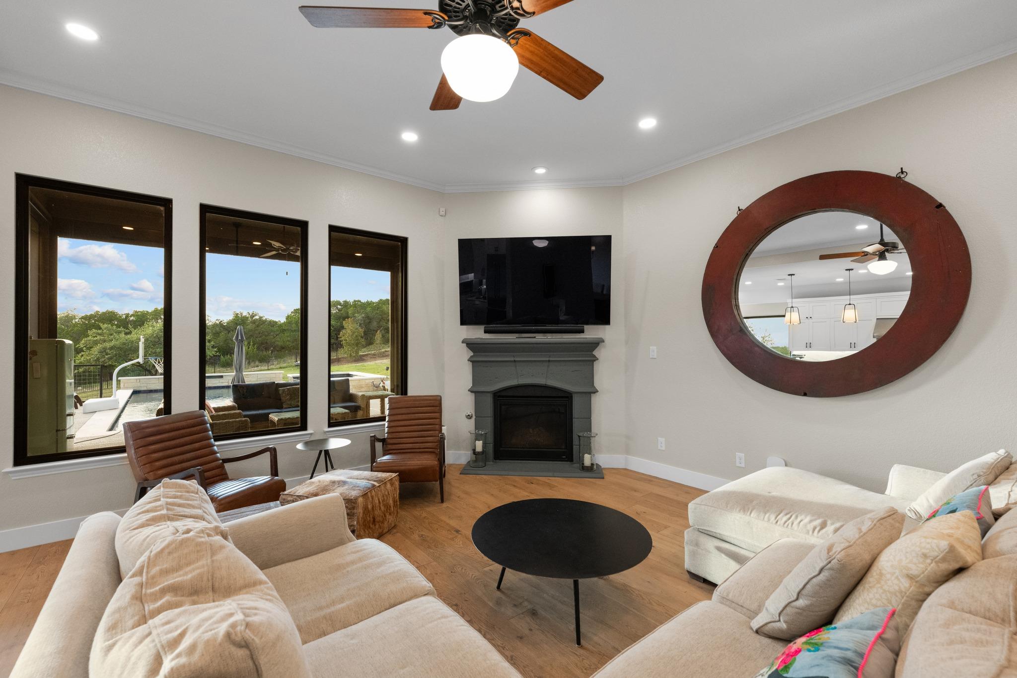 4518 Diamante Dr Property Photo 6