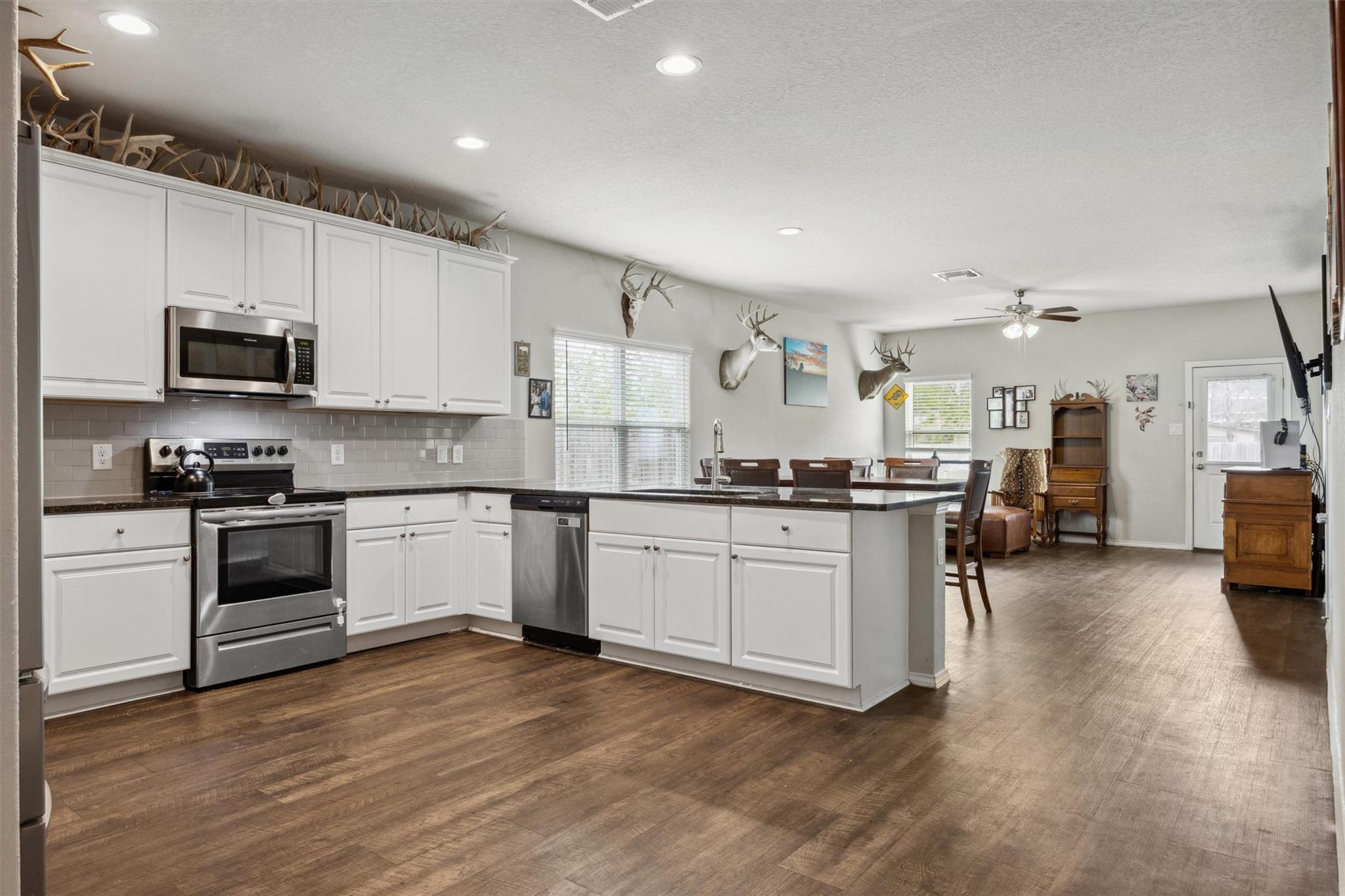 1413 Coffee Tree Dr Property Photo 1
