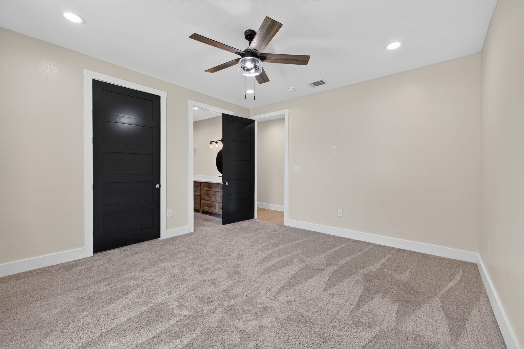 1215 Private Road 7039 None Property Photo 13