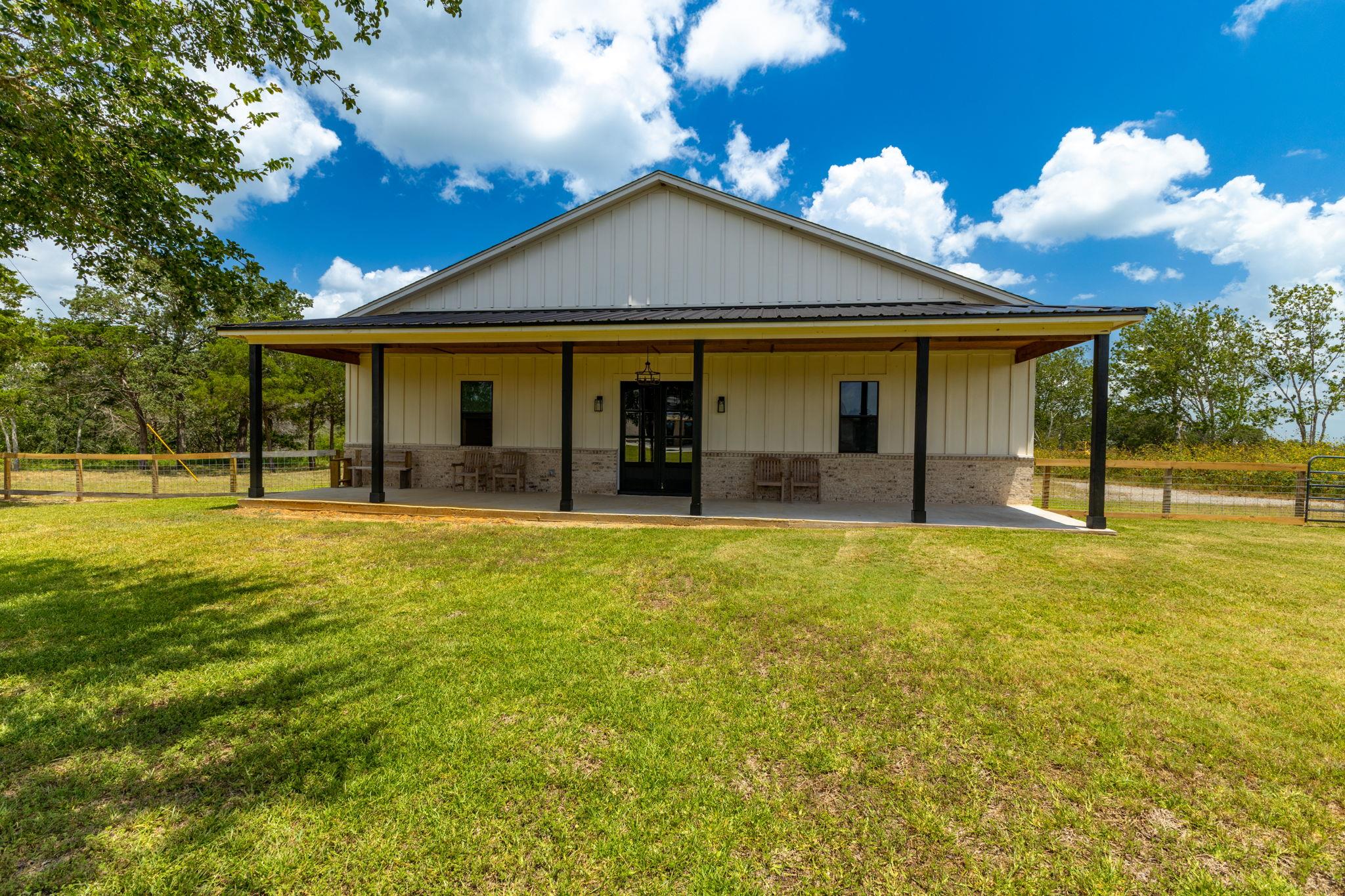 1215 Private Road 7039 None Property Photo 28
