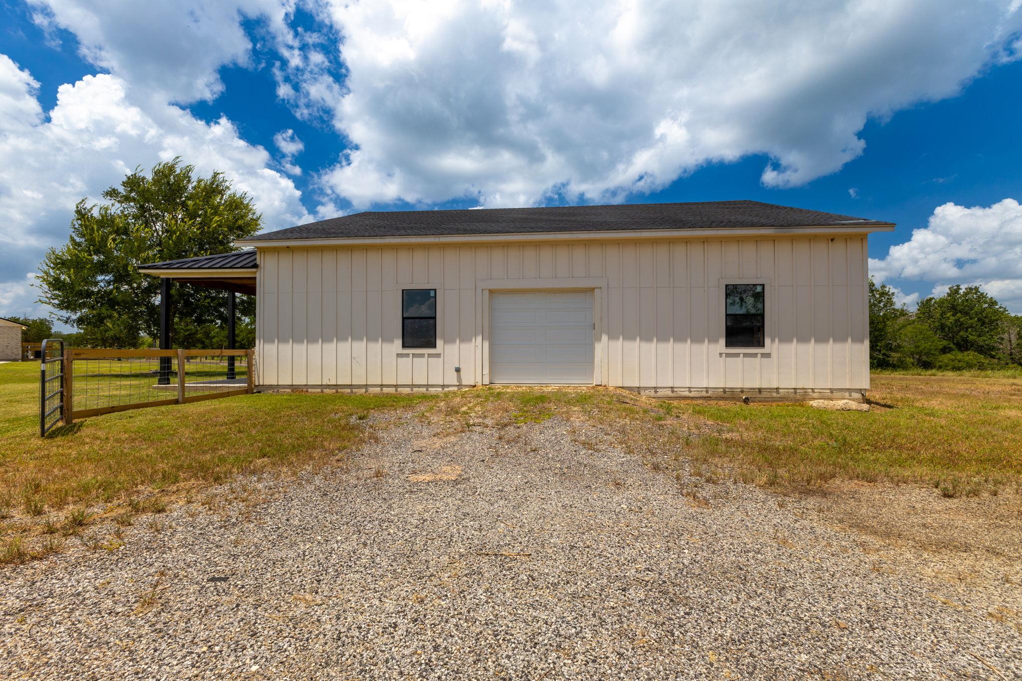 1215 Private Road 7039 None Property Photo 29