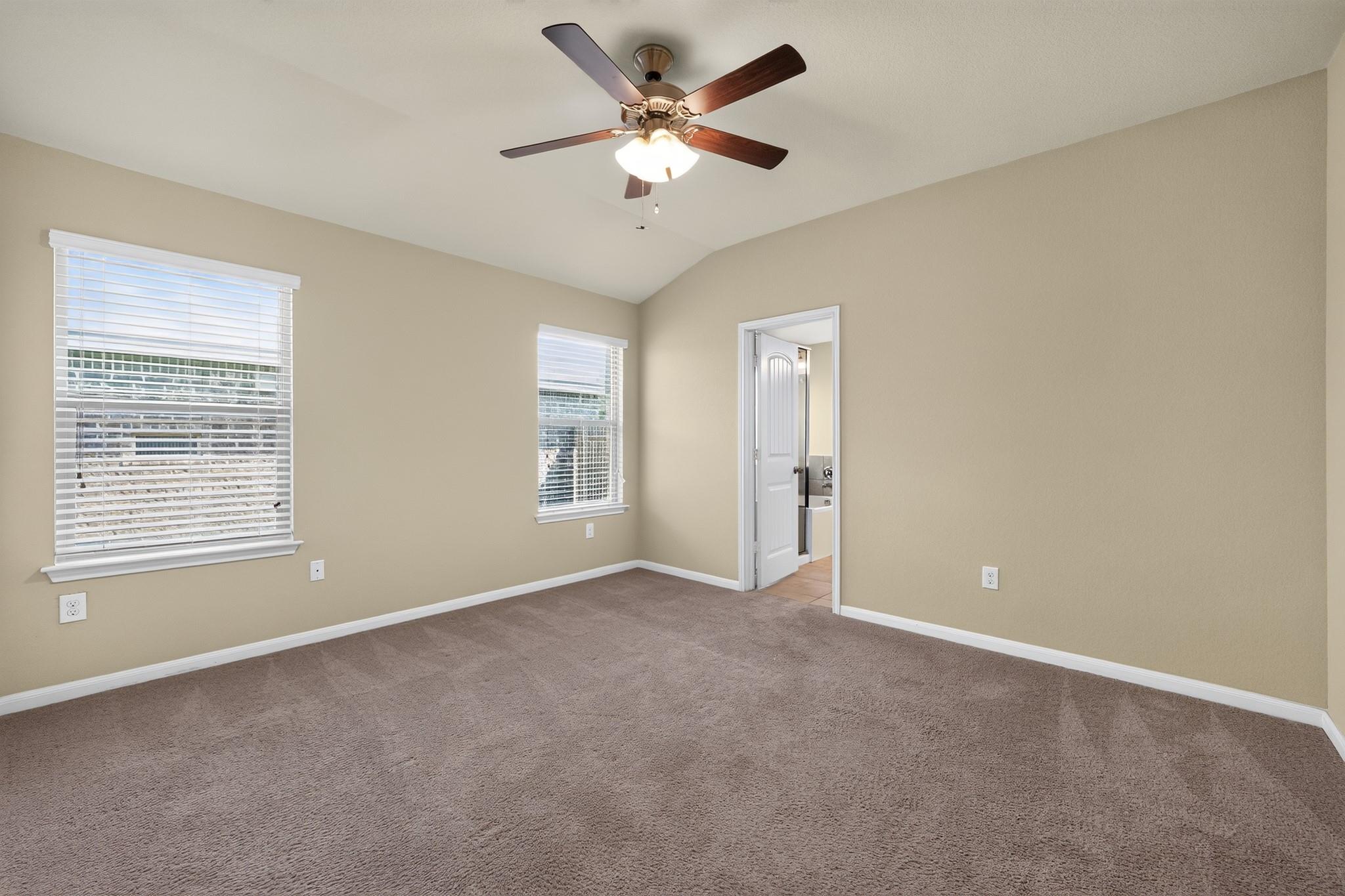 1919 Mexia Dr Property Photo 10