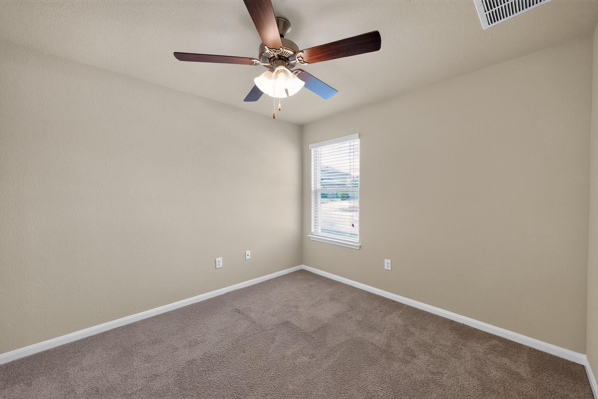 1919 Mexia Dr Property Photo 12