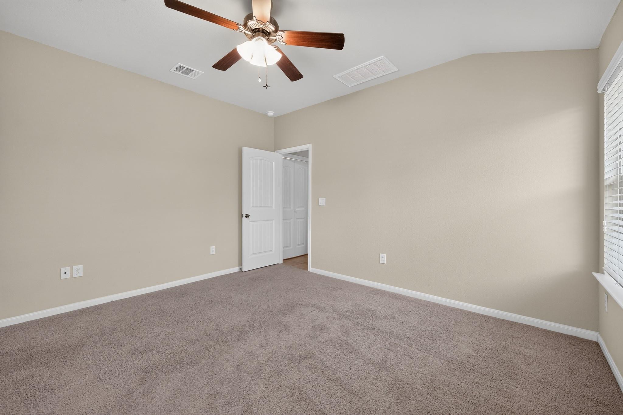 1919 Mexia Dr Property Photo 14