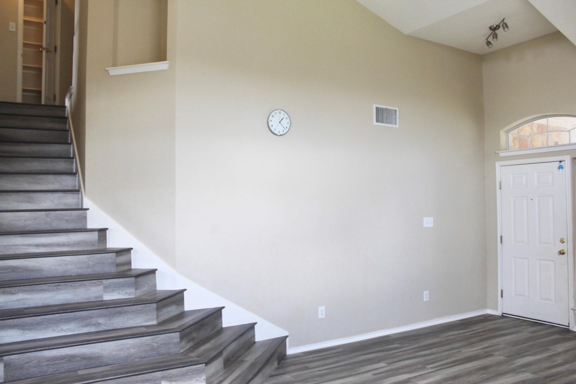 14704 La Llorona Ln Property Photo 3